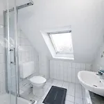 Lejlighed N&n Altbau-apartments Naehe Schloss & Zentrum