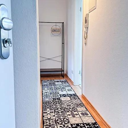 N&n Altbau-apartments Naehe Schloss & Zentrum Apartamento