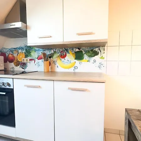 N&n - Stadt & Schlossblick Mit Eigenem Garten Apartment *
