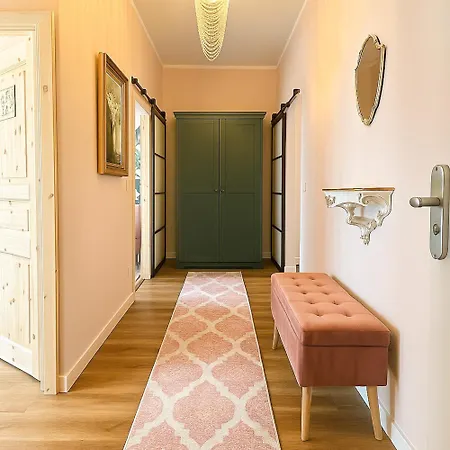 N&n Altbau-apartments Naehe Schloss & Zentrum Apartamento *