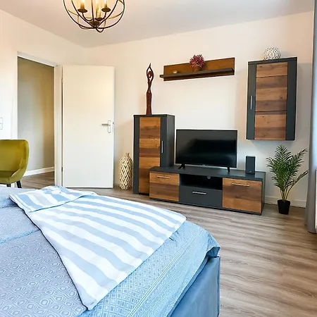 N&n Altbau-apartments Naehe Schloss & Zentrum * Schwerin (Mecklenburg-Vorpommern)