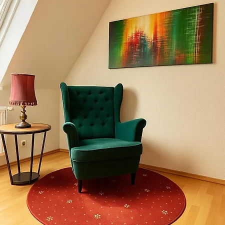 N&n - Stadt & Schlossblick Mit Eigenem Garten