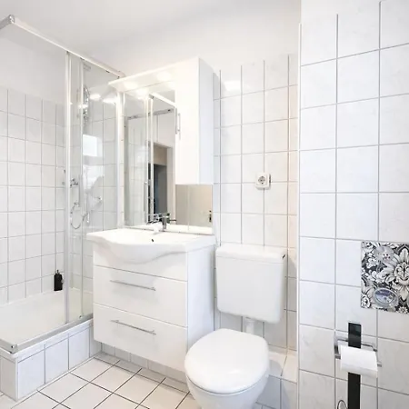 N&n Altbau-apartments Naehe Schloss & Zentrum * Schwerin
