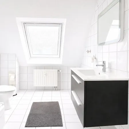 N&n Altbau-apartments Naehe Schloss & Zentrum * Schwerin