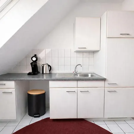 N&n Altbau-apartments Naehe Schloss & Zentrum *